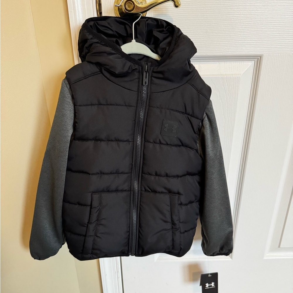 NWT Little Boys size 6 Under Armour water resistant coat